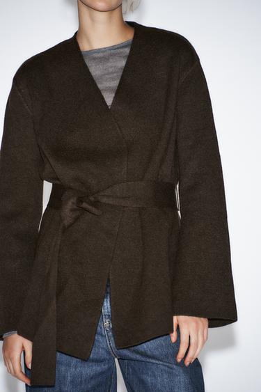 GILET EN MAILLE CEINTURÉ - Marron de Zara - Image 3