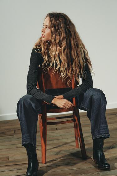 PULL AVEC LAINE COL EN V - Gris de Zara - Image 1