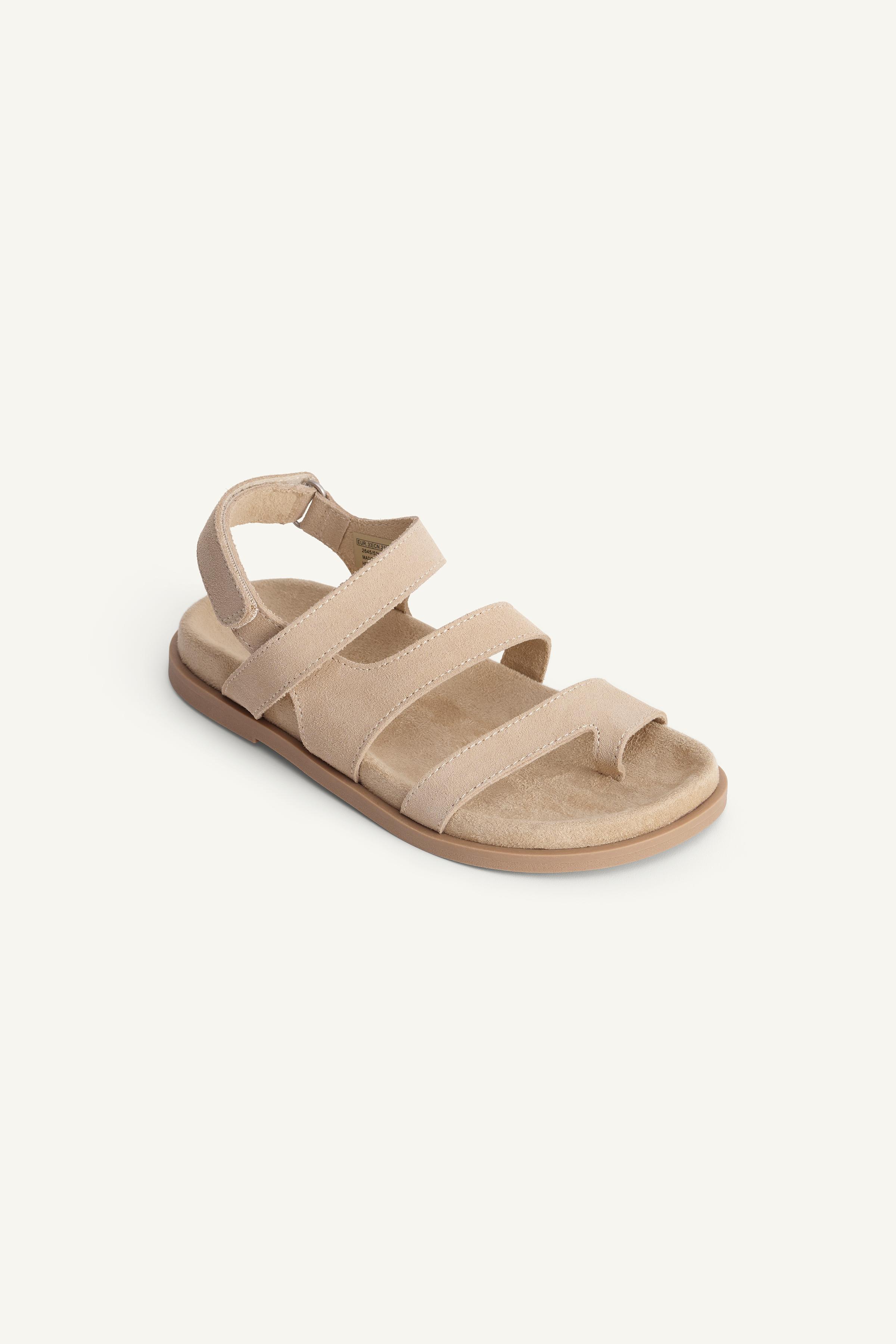 サンダル・ミュール ZARA SRPLS THNG LTHR STDD SNDLS 14 4606/510 ZARA SRPLS THNG LTHR STDD SNDLS 14 4606/510 (ZARA/サンダル