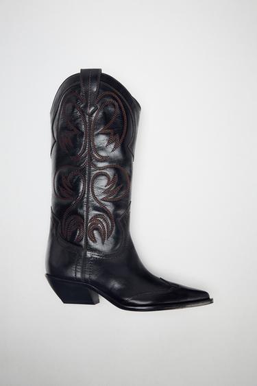 Zaras BRODERADE COWBOYSTÖVLAR I SKINN - Svart