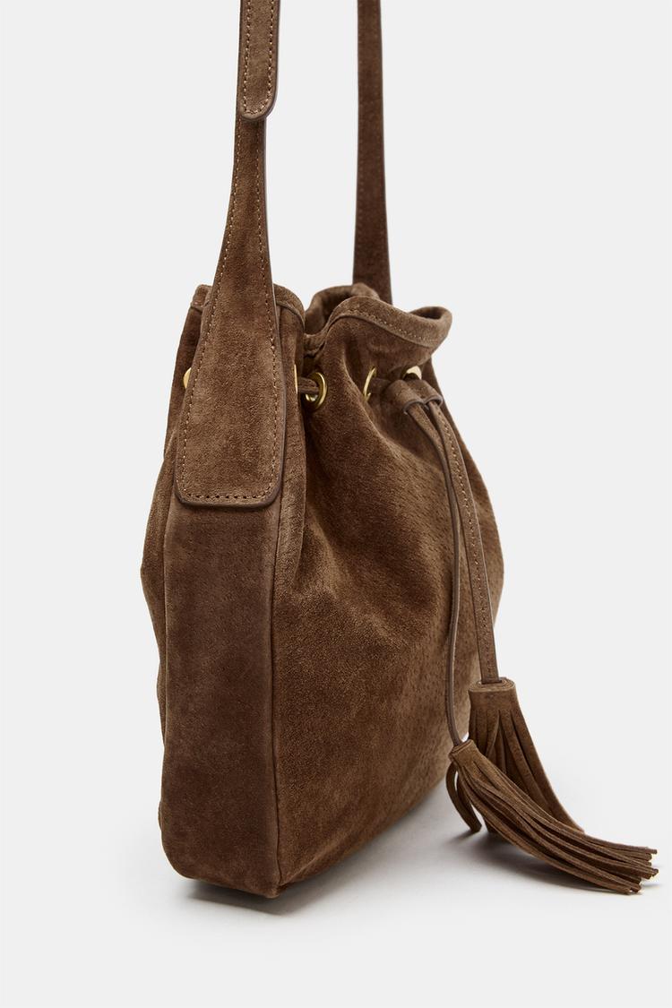 BOLSA CRUZADA MINI DE CUERO CON FRUNCES 5