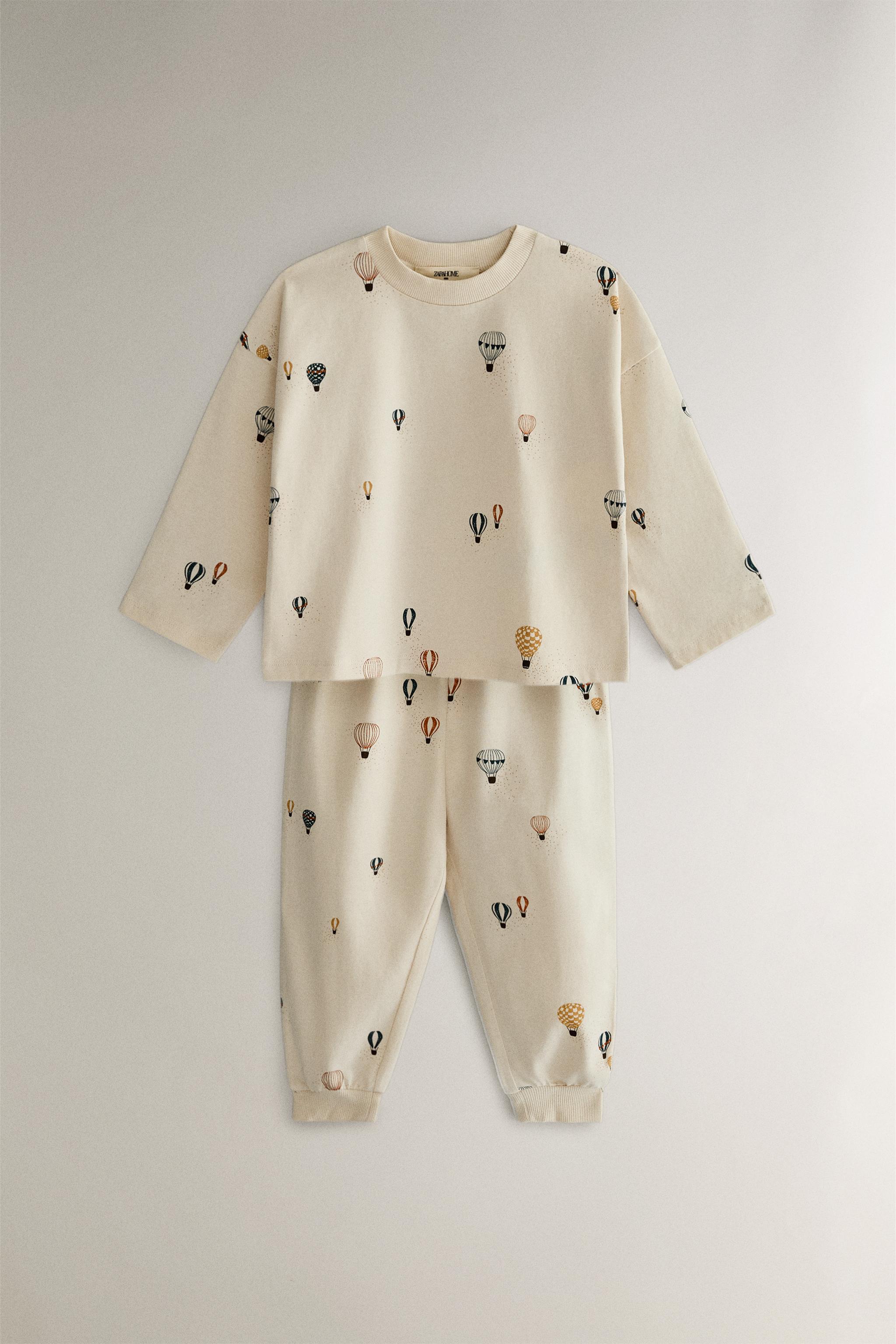 Chelsea Peers - Set pigiama con T-shirt e pantaloni kaki con stampa di