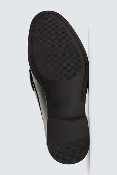 MOCASSINS EN CUIR AVEC MASQUE - Chocolat de Zara - Image 6
