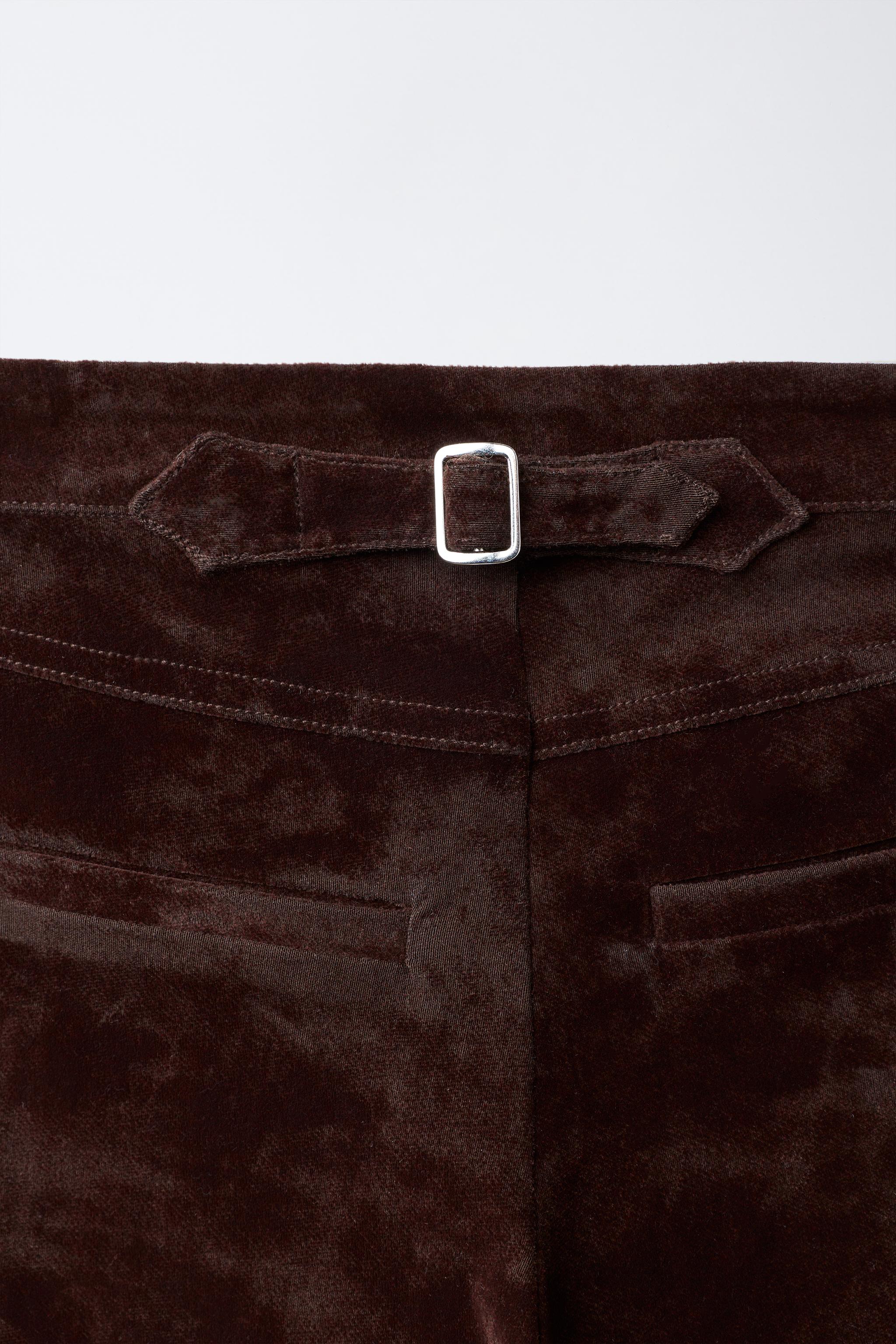 FLOCKED BUCKLE PANTS