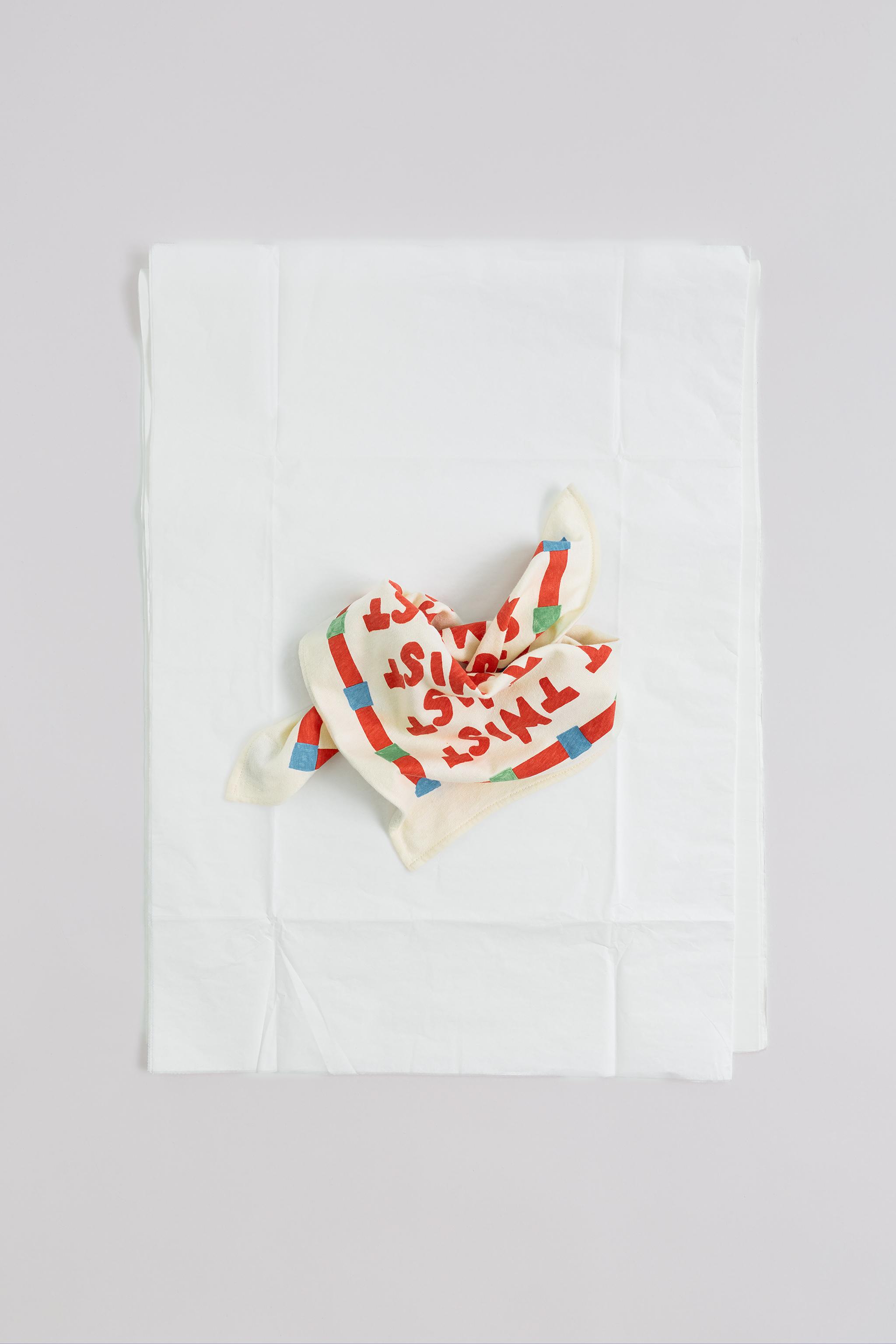 CLARA CEBRIAN © PRINT BANDANA — Ecru