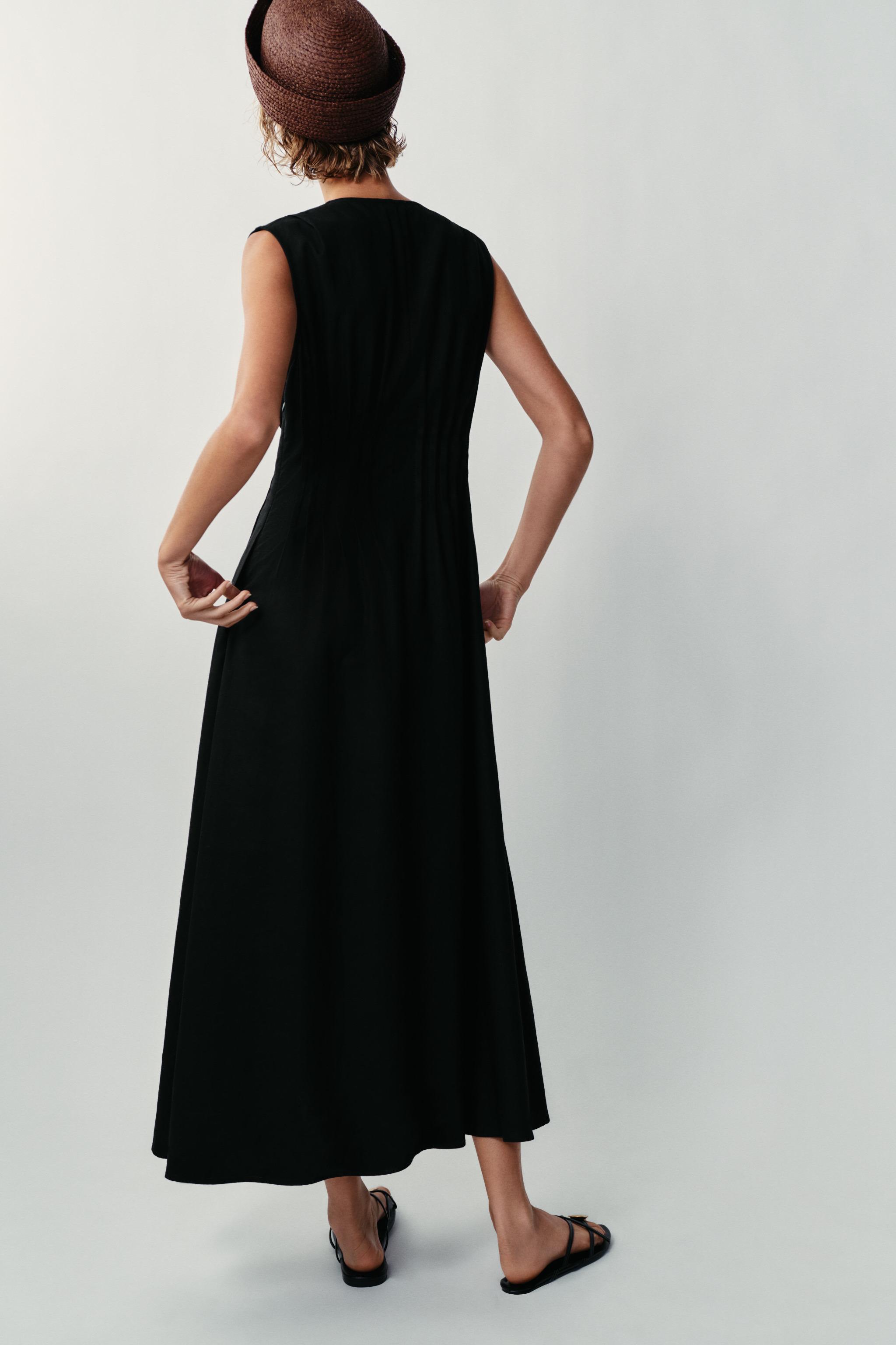 maxi dress chiffon floral Cassia One Shoulder – Girls Will Be Girls Atria Signature Colors:Atlantic Blue Back style__Open back Cream colored sleeveless maxi Beige Light Pine Oak