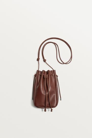 SAC BANDOULIÈRE EN CUIR - Marron de Zara