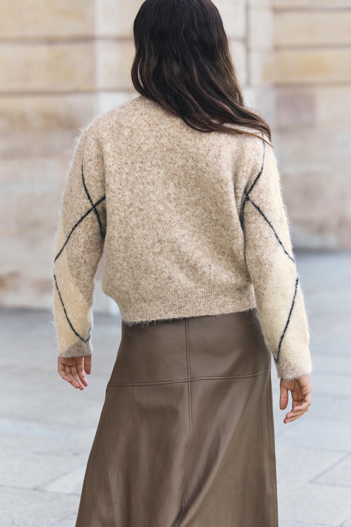 Женский свитер Zara Brushed Effect Argyle, цвет: Экрю / Бежевый — фото 5