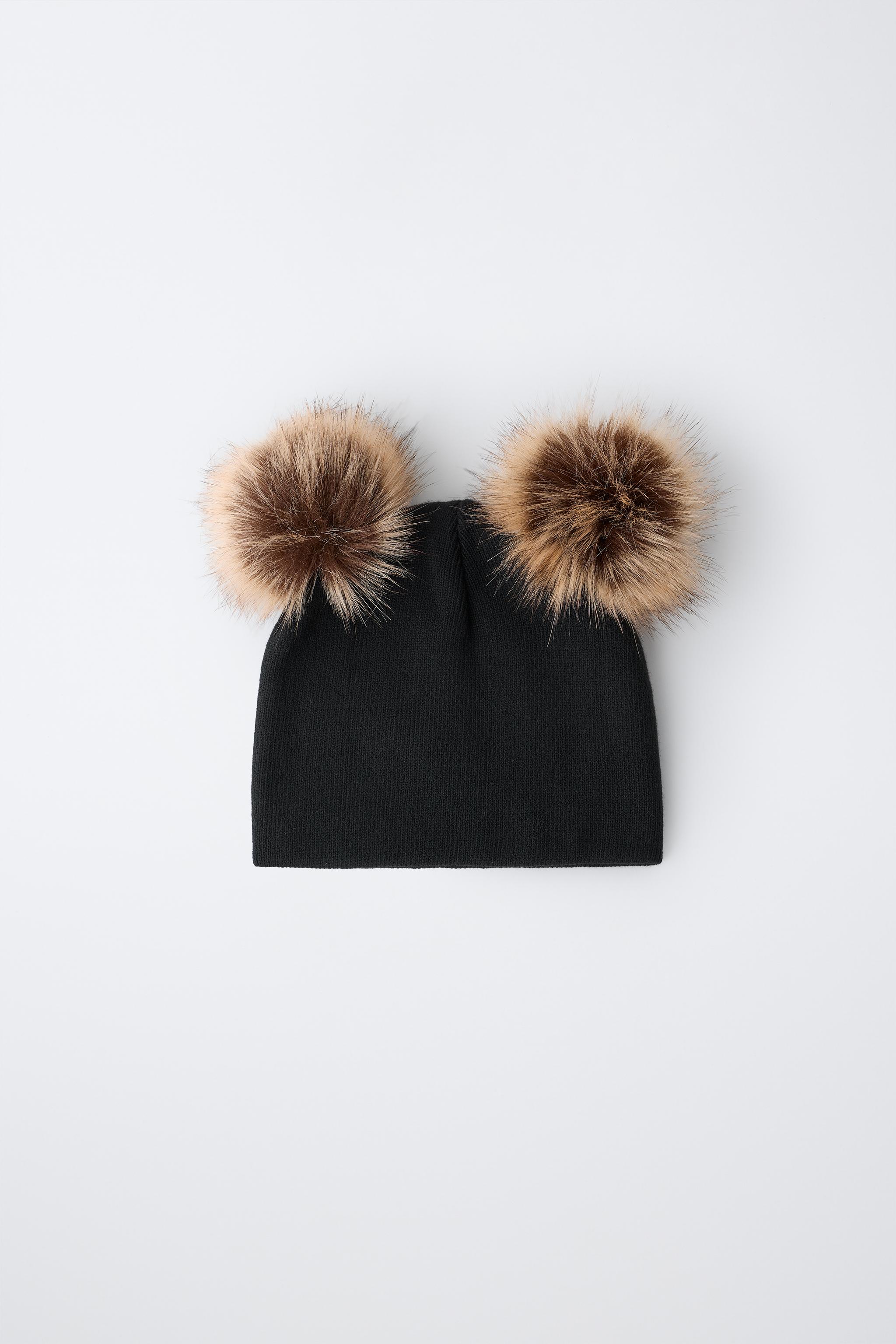 zara ディズニー　コラボ　ニット帽　グーフィー　ブラック　耳付き　帽子 フェイクファーポンポン ニット帽 - ブラック | ZARA Japan / 日本