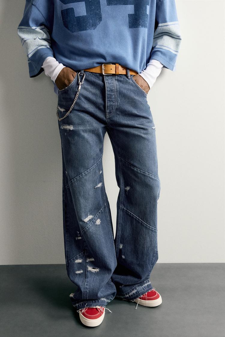 Jeans acampanados con costuras 5