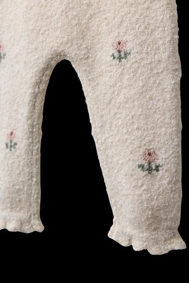 PANTALÓN FLORES BORDADAS - Beige claro de Zara