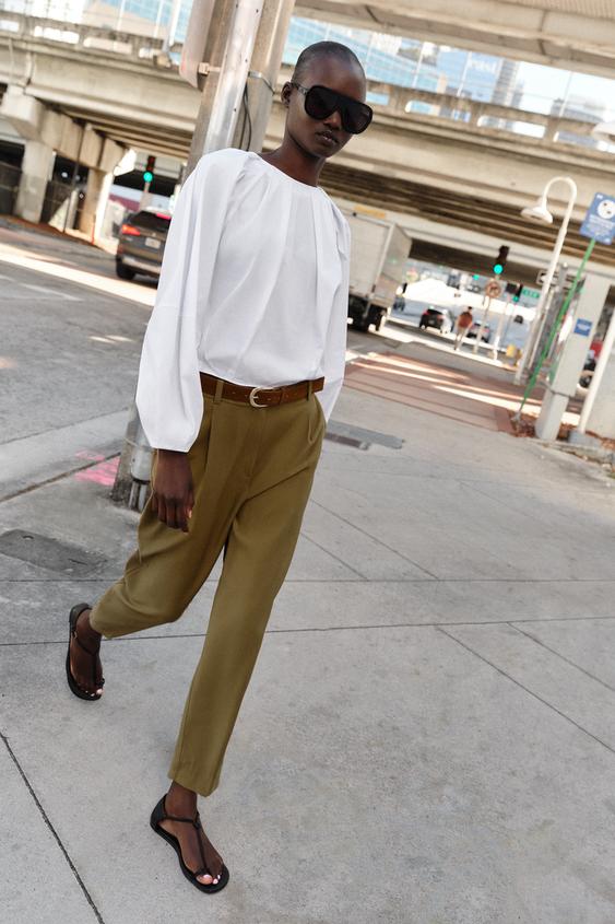 BELTED PLEATED PANTS