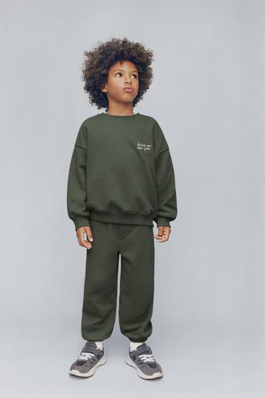 EMBROIDERED TEXT JOGGER SWEATSHIRT AND TROUSERS SET - Green by Zara