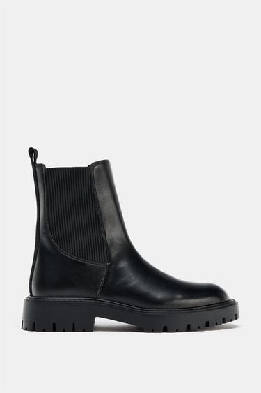 ANKLE BOOTS WITH TRACK SOLES - Black by Zara
