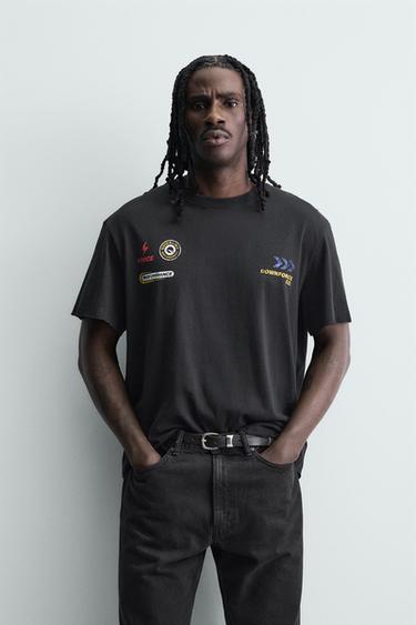 تيشرت مغسول رسومات - أسود الخاص بـ Zara