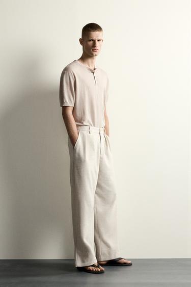 PANTALÓN RELAXED FIT ESTRUCTURA PLIEGUES - Beige claro de Zara
