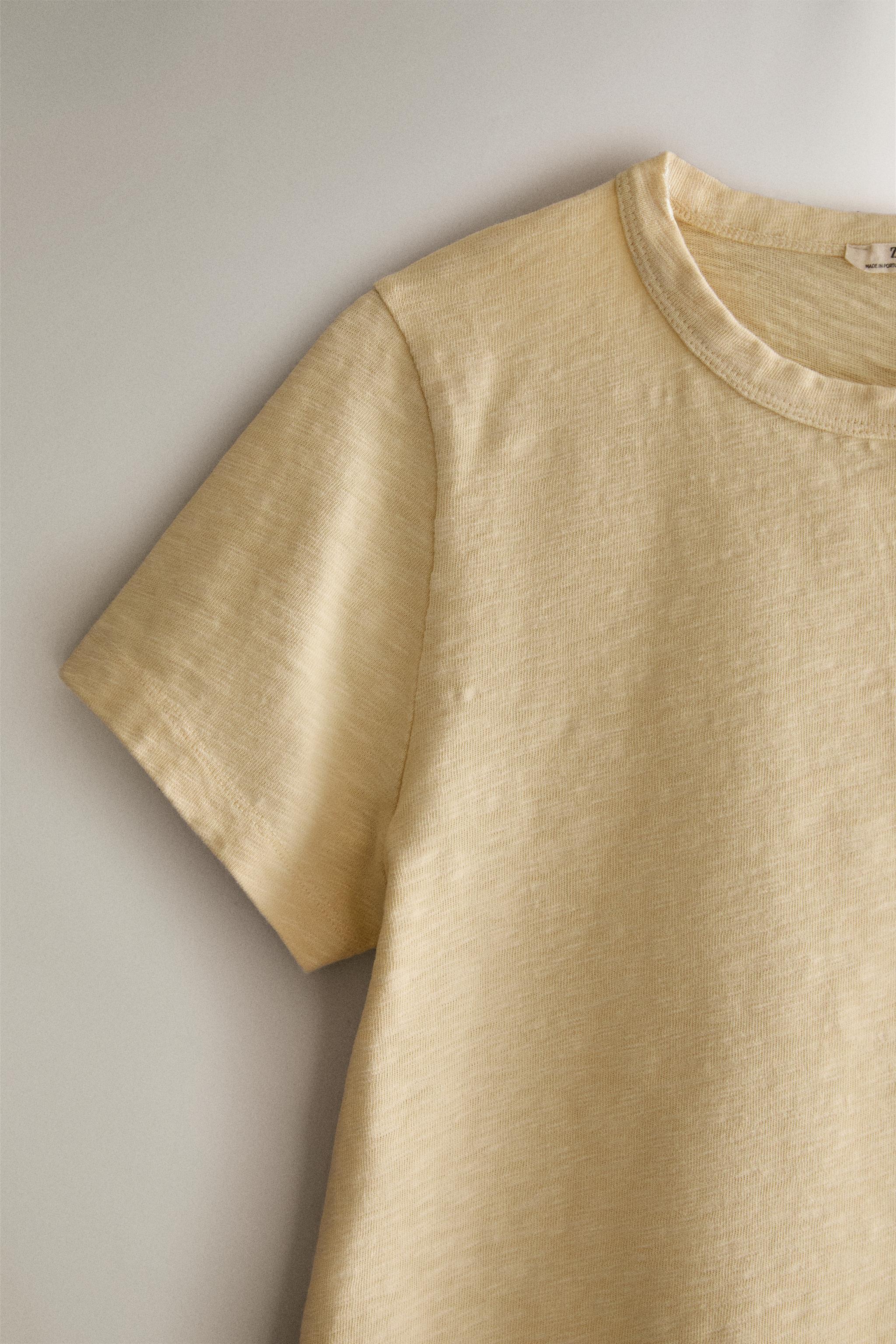 SHORT SLEEVE T-SHIRT