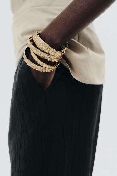 Zara PACK OF TEXTURED BRACELETS - Golden - Image 0