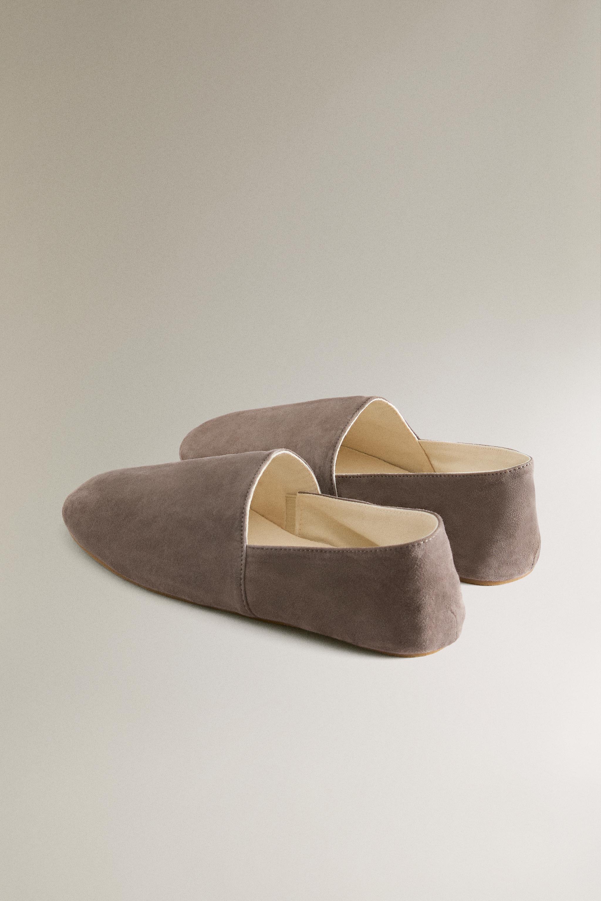 LEATHER MOROCCAN SLIPPERS