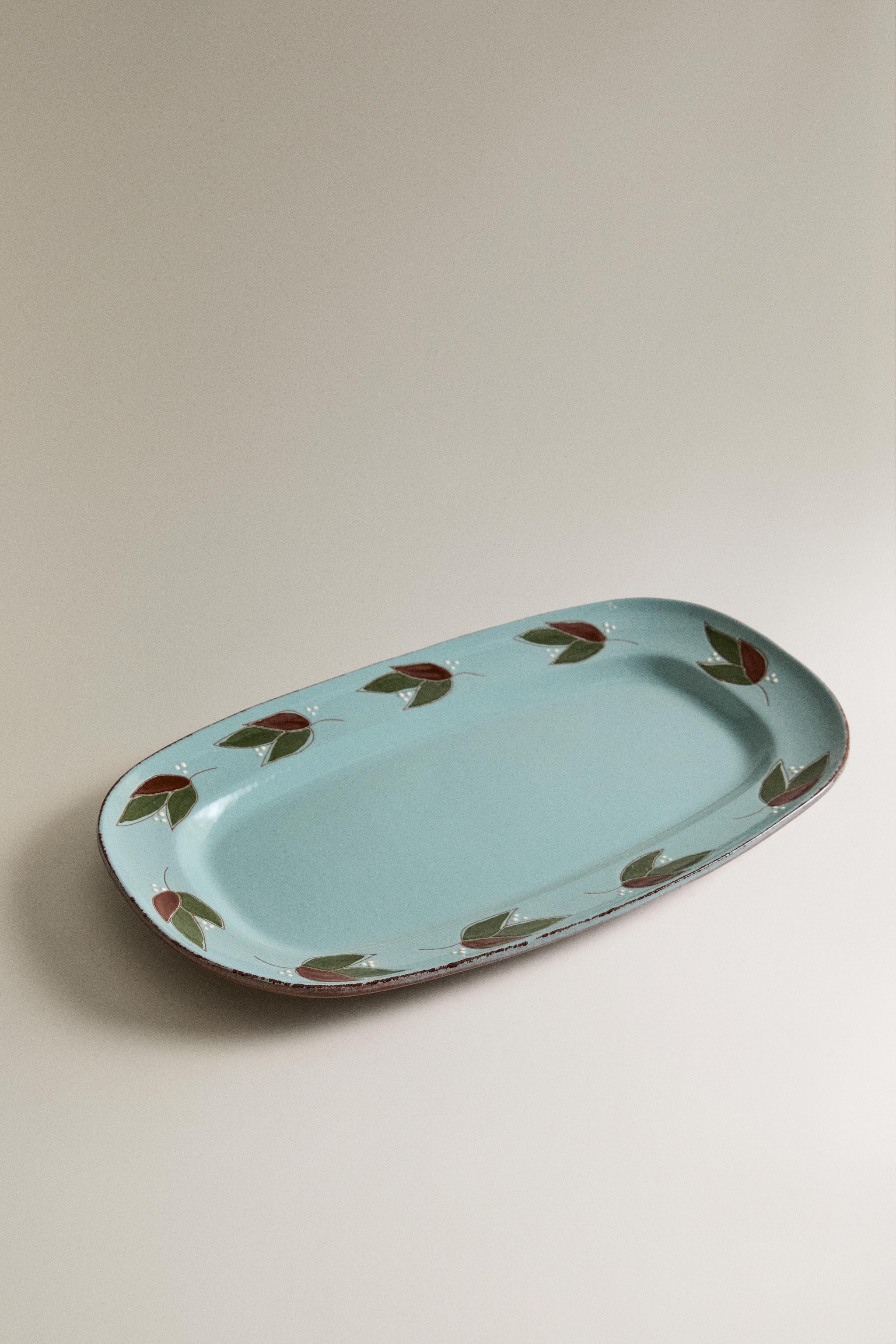 RECTANGULAR LEAF EARTHENWARE SERVING DISH