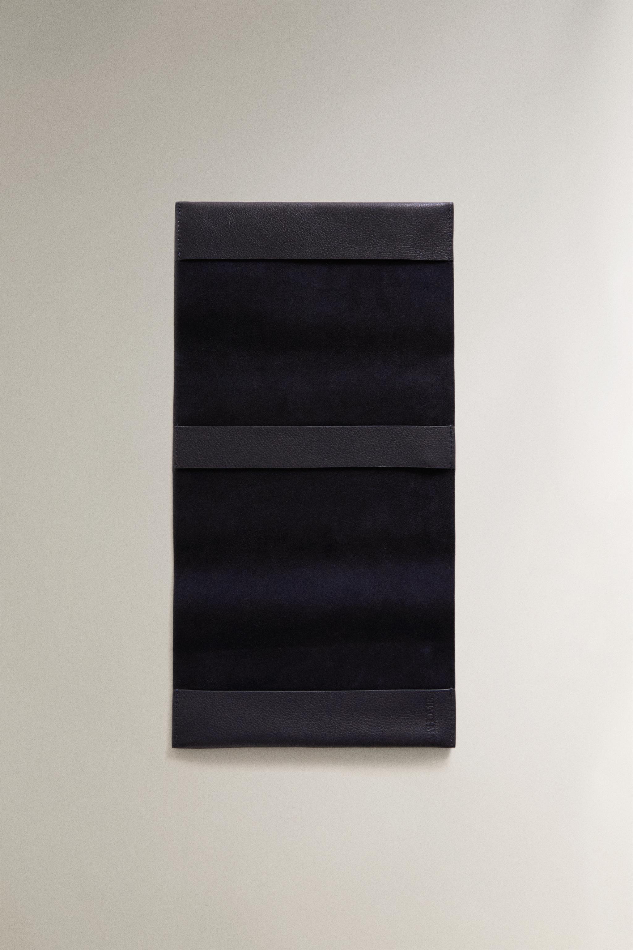 BLUE A5 LEATHER NOTEBOOK COVER — Blue
