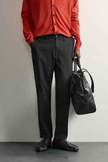 COMFORT STRUCTURED CHINO PANTS — Black 2