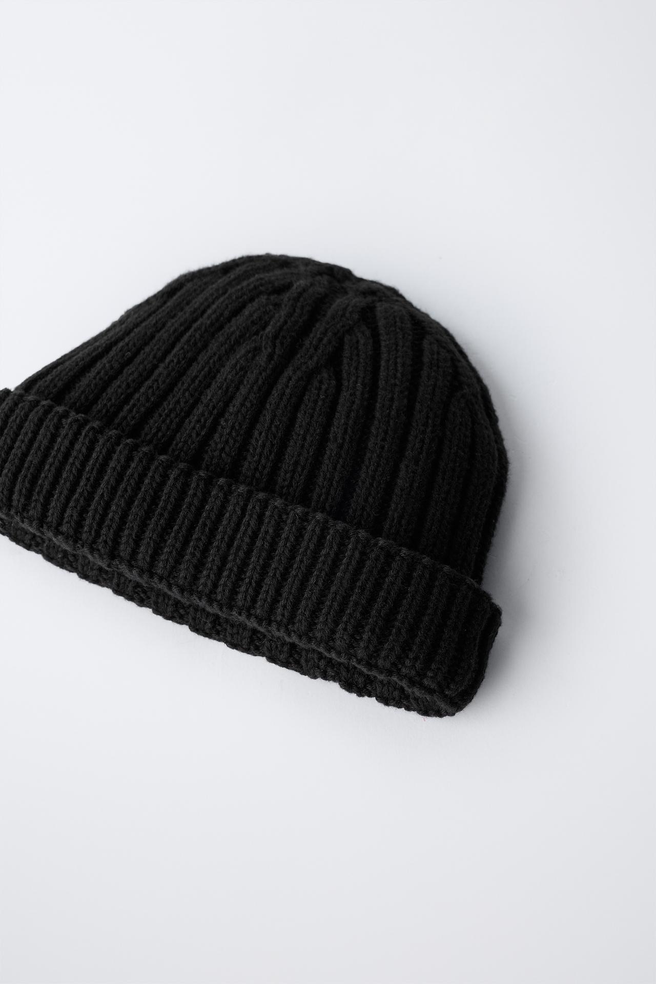 CHUNKY KNIT HAT