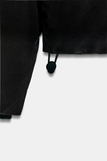 SHORT WATER-REPELLENT AND WINDPROOF HOODED ANORAK - Black by Zara