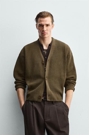 TEXTURED RELAXED FIT CARDIGAN - Khaki by Zara