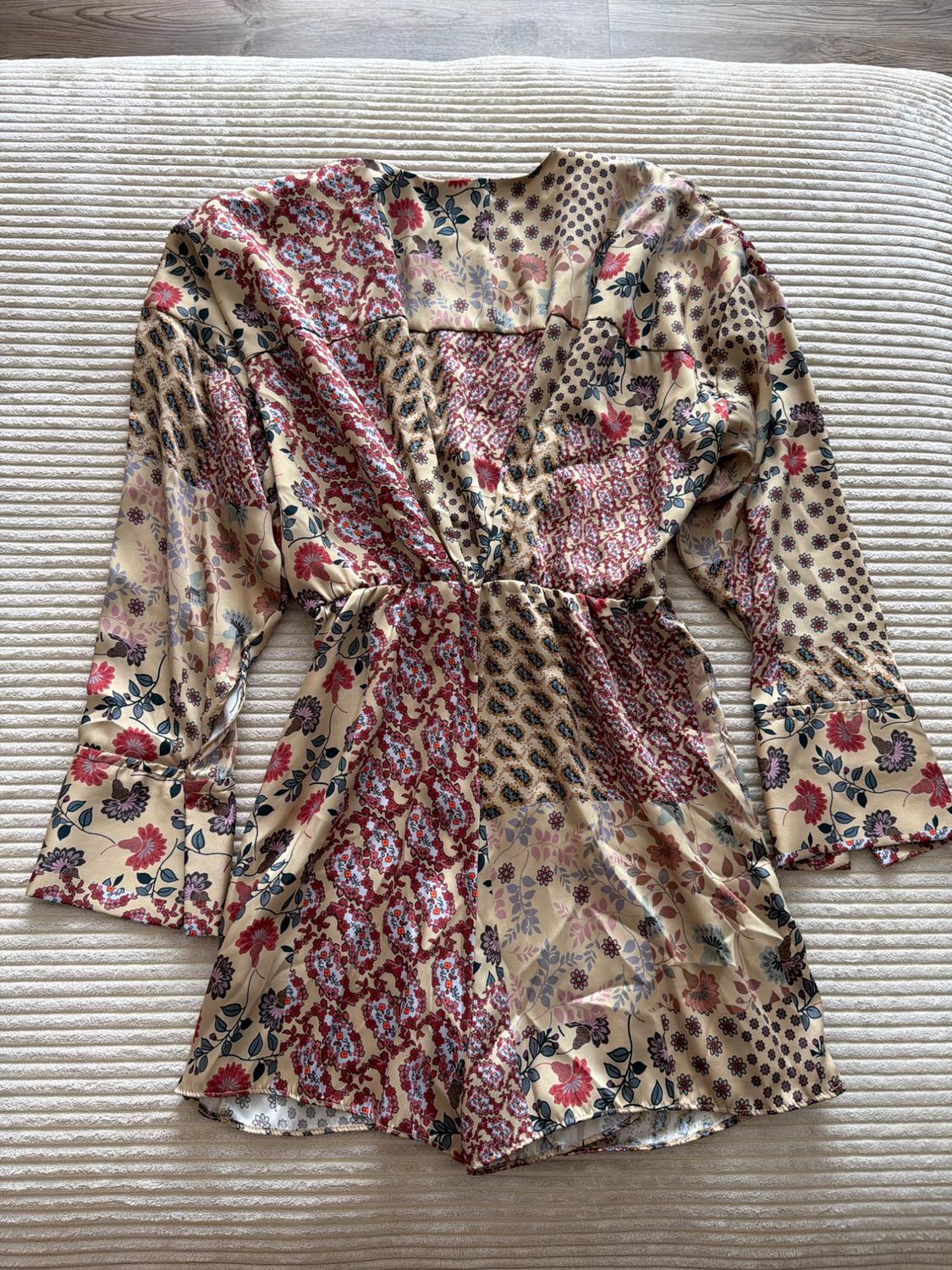 PRINTED JUMPSUIT DRESS - Image 4
