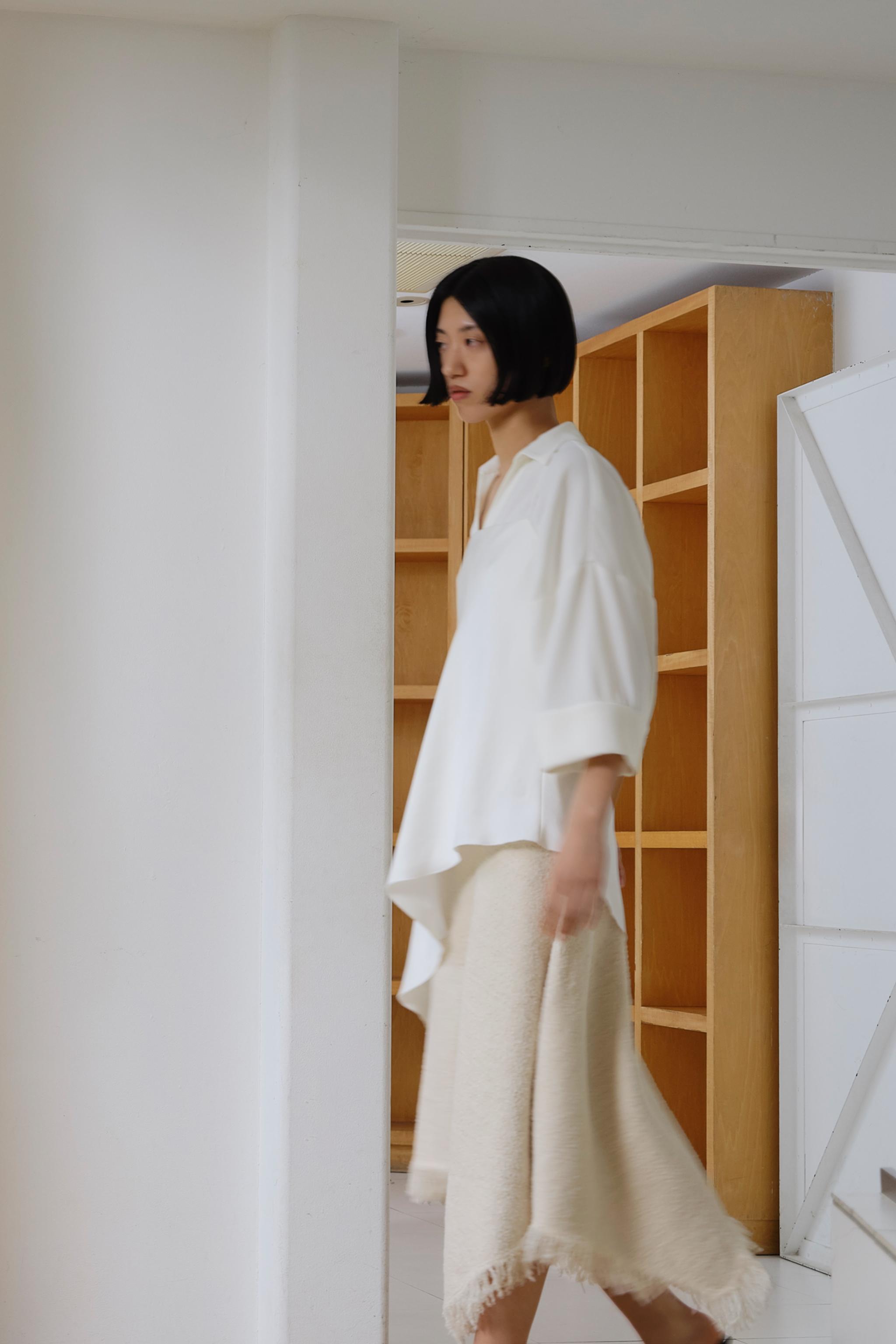 ZARA アシンメトリー フリンジ ウールケープMサイズ アシンメトリー フリンジ ウールケープ - ミディアムキャメル