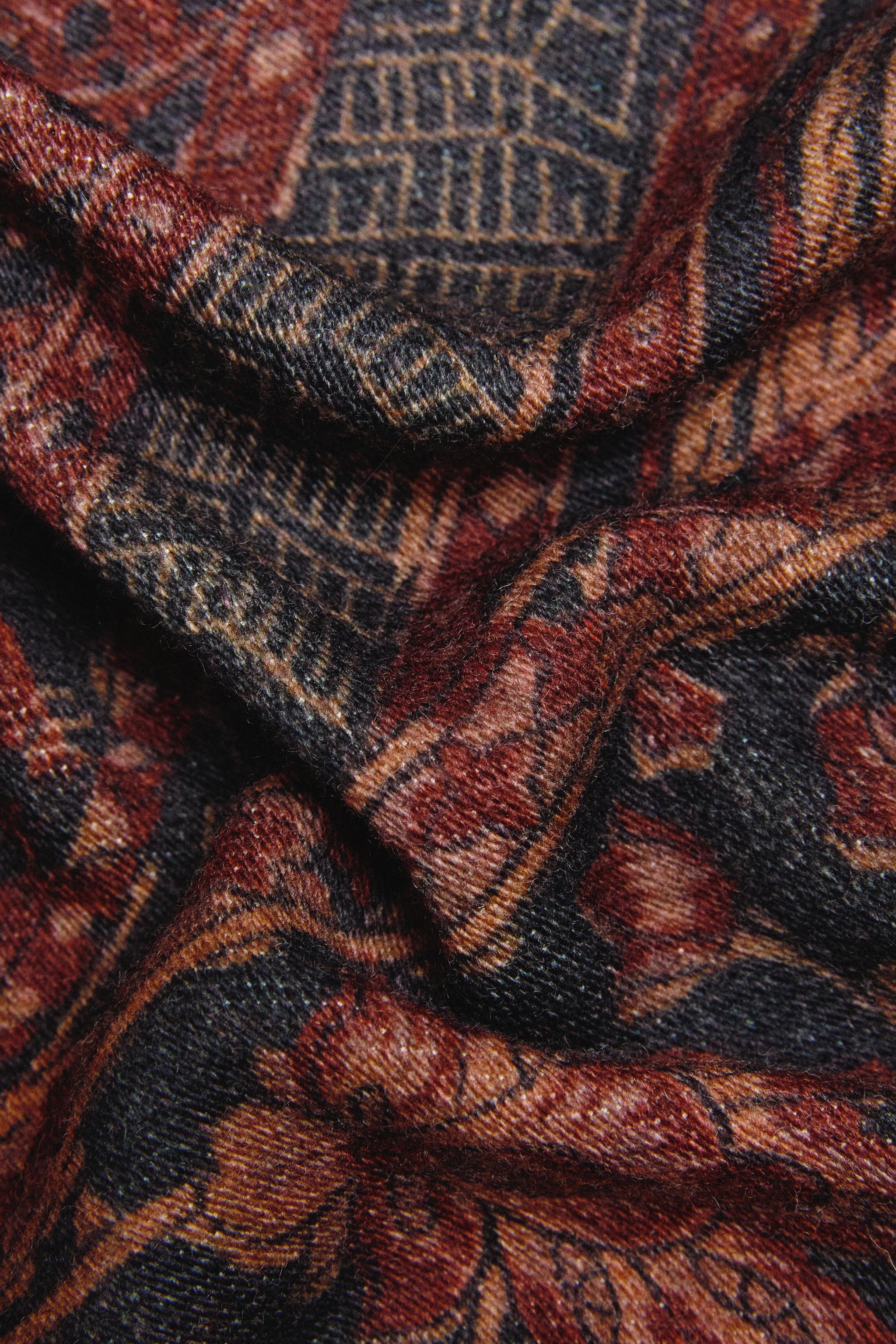 COUVERTURE JACQUARD CACHEMIRE