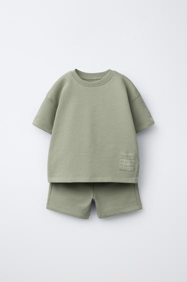LABEL JOGGING T-SHIRT AND BERMUDA SHORTS SET - Light green by Zara