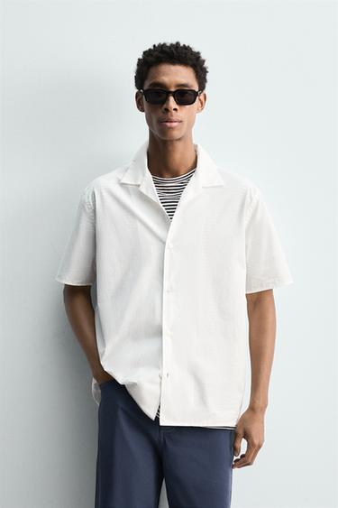 CHEMISE COUPE DÉCONTRACTÉE EN POPELINE - Blanc cassé de Zara