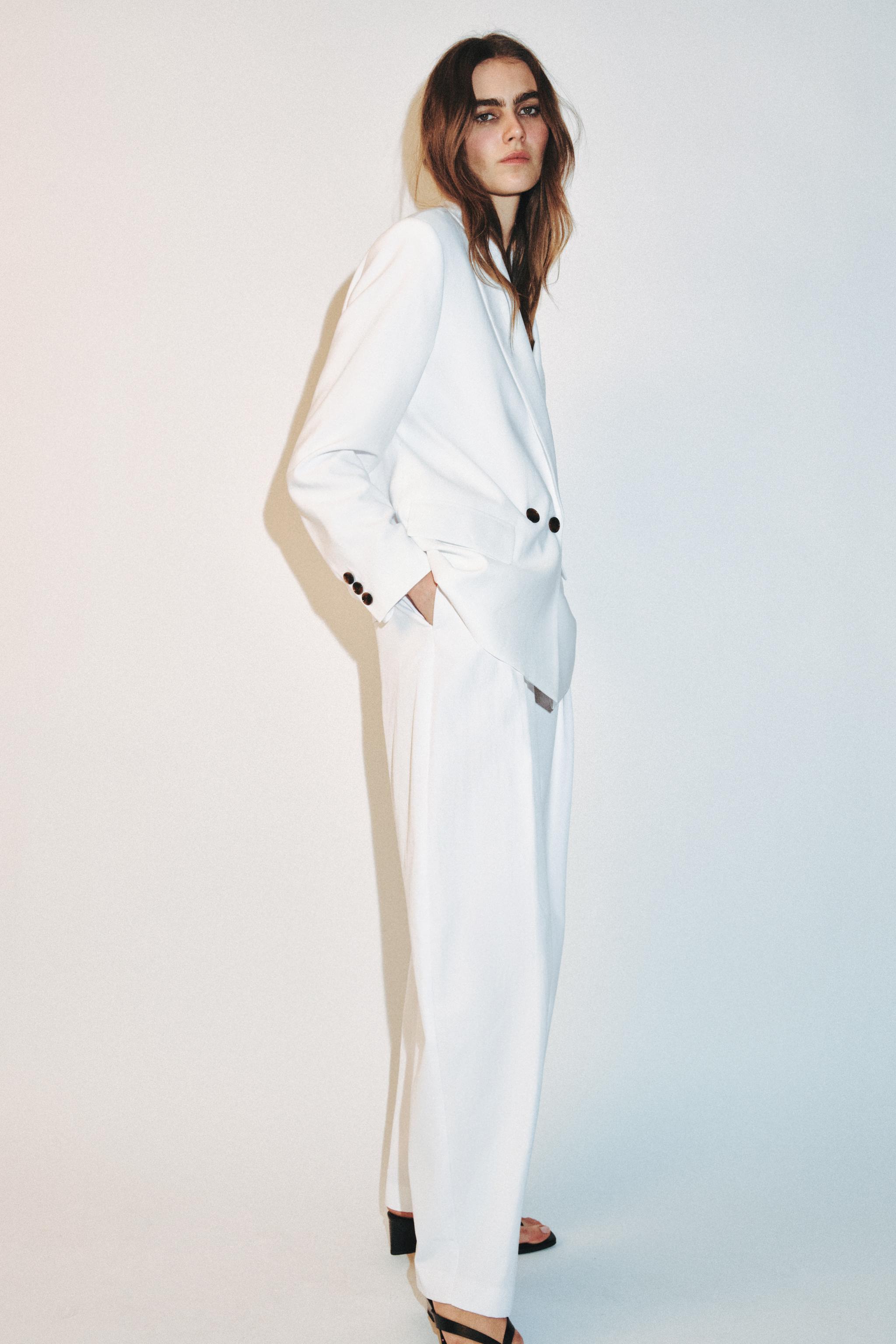 OVERSIZED DOUBLE BREASTED BLAZER WITH SHOULDER PADS