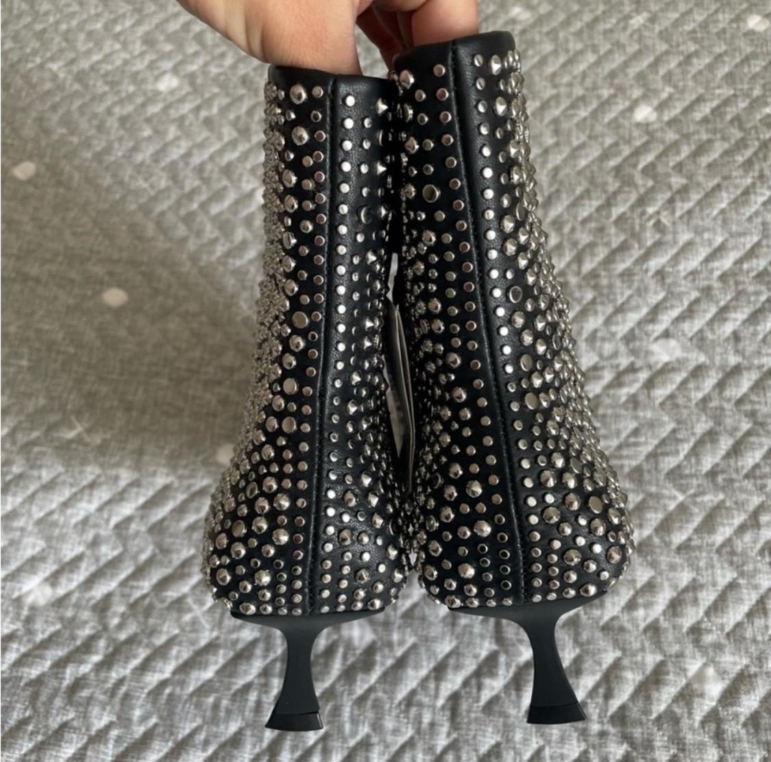 STUDDED HIGH HEEL ANKLE BOOTS - Image 4