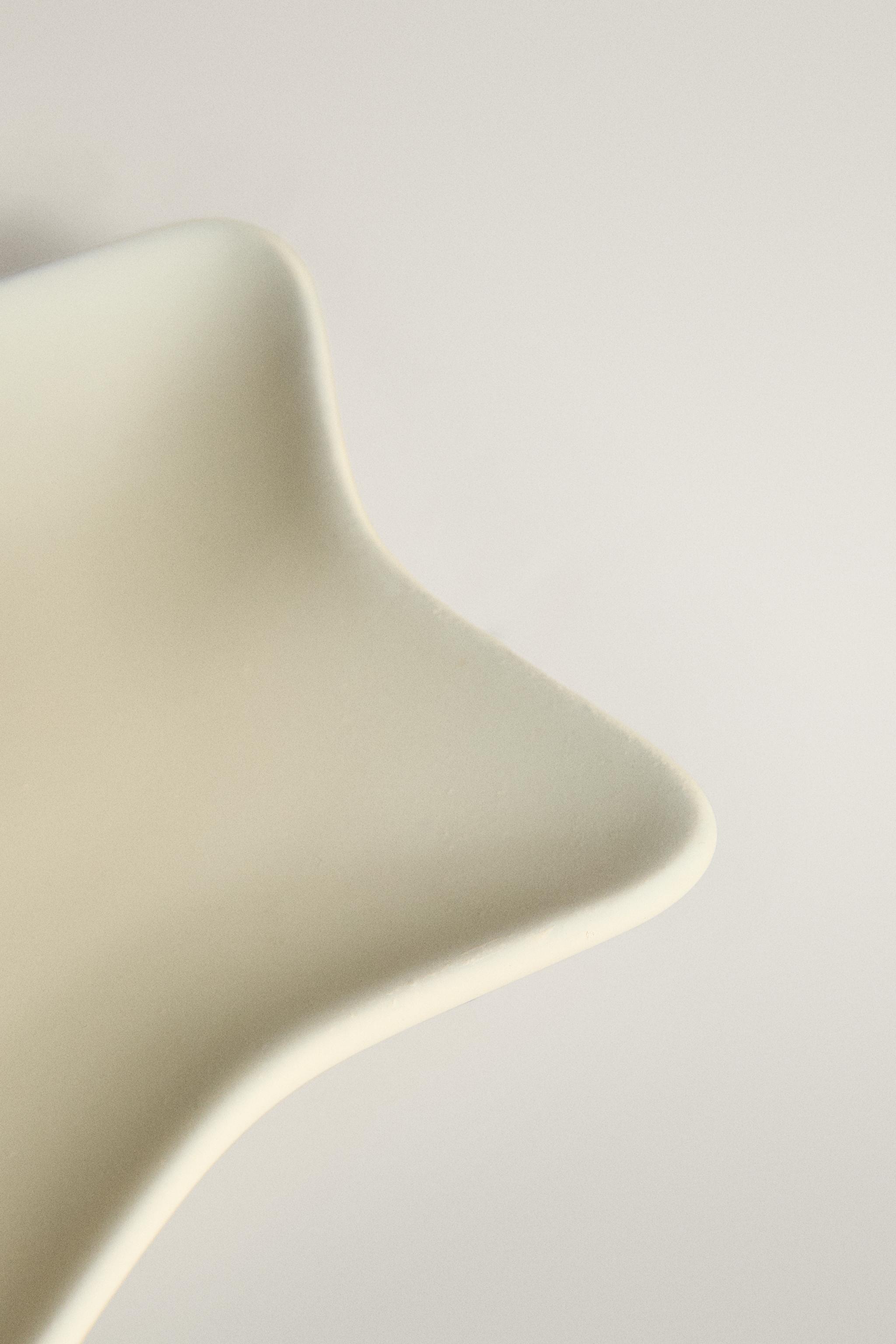 ZARA 星形 スタープレート（大2枚・小1枚） KIDS' STAR SOAP DISH - Cream | ZARA United States