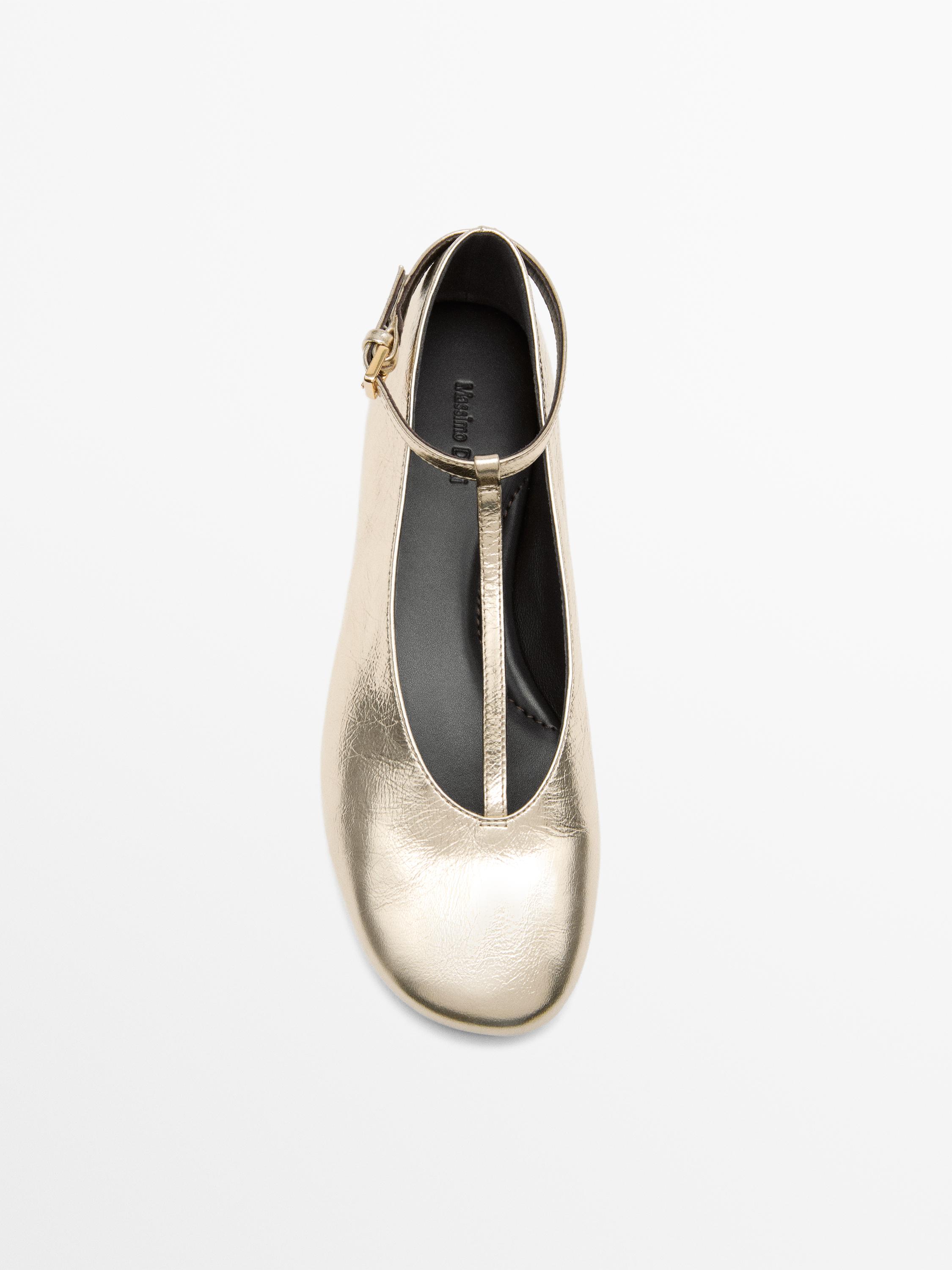 Metallic ballet flats with instep strap