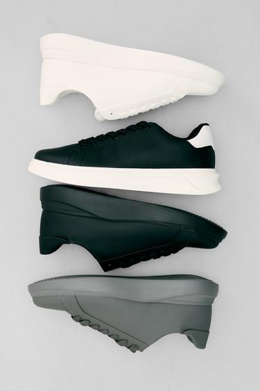 ZAPATILLA SUELA VOLUMEN - Negro de Zara - Imagen 0
