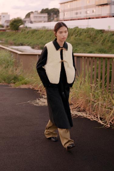 ZW COLLECTION LIMITED EDITION ボタン付きロングトレンチコートブルーZaraのZW COLLECTION LIMITED EDITION ボタン付きロングトレンチコート - ブルー 