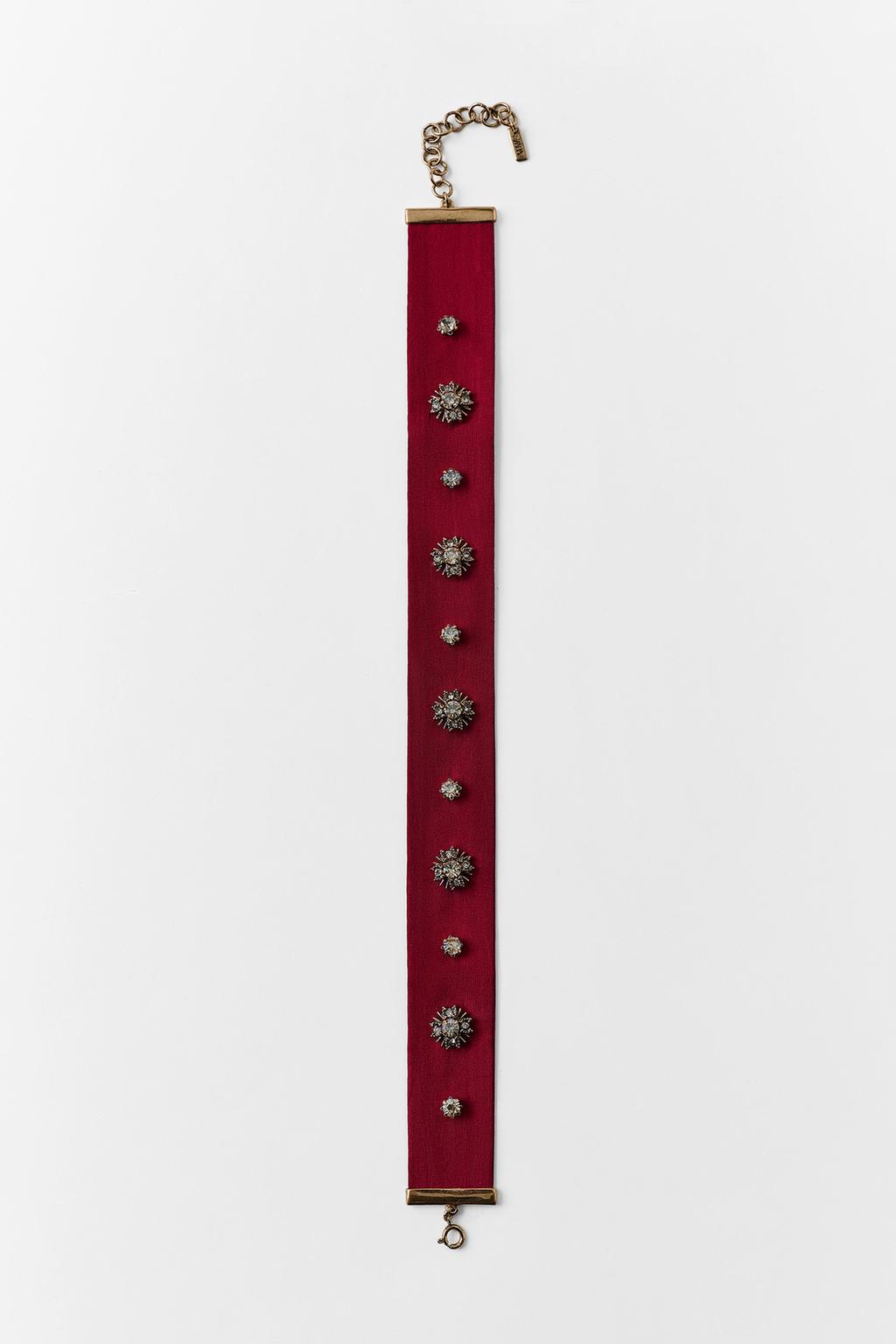 FABRIC RHINESTONE CHOKER