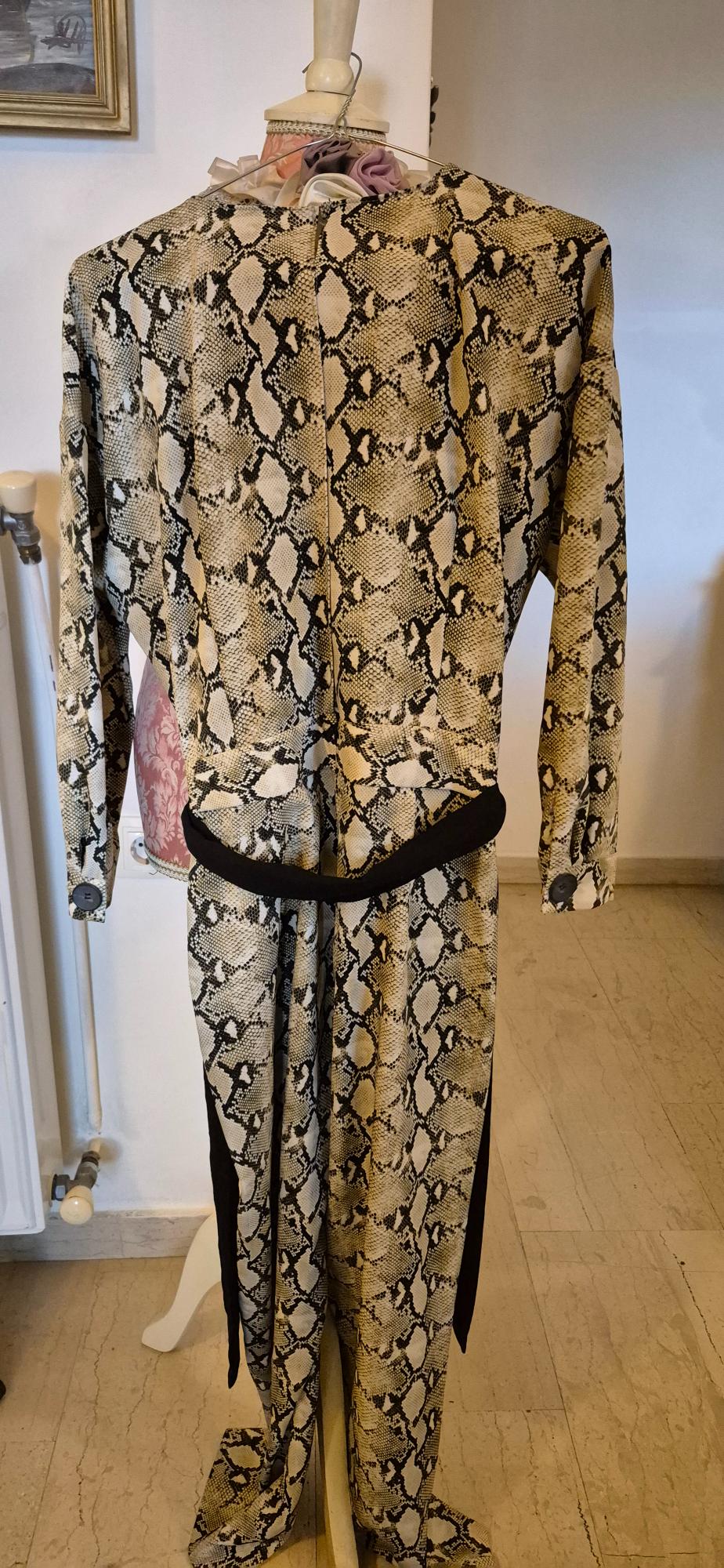 SNAKESKIN PRINT JUMPSUIT - Image 2