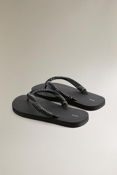 SANDALES ENTRE-DOIGTS À CORDON - Noir de Zara - Image 3