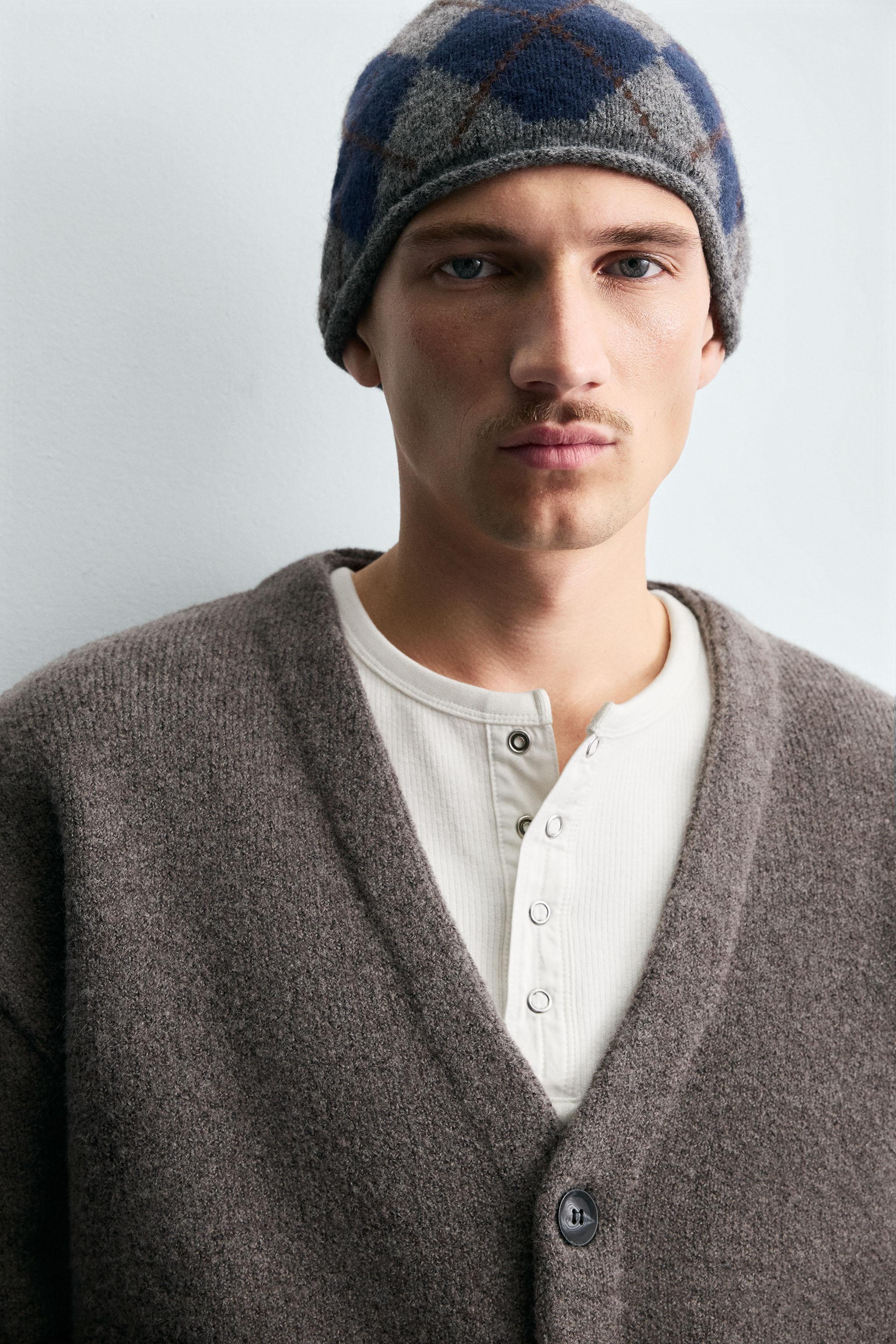 TEXTURED KNIT CARDIGAN