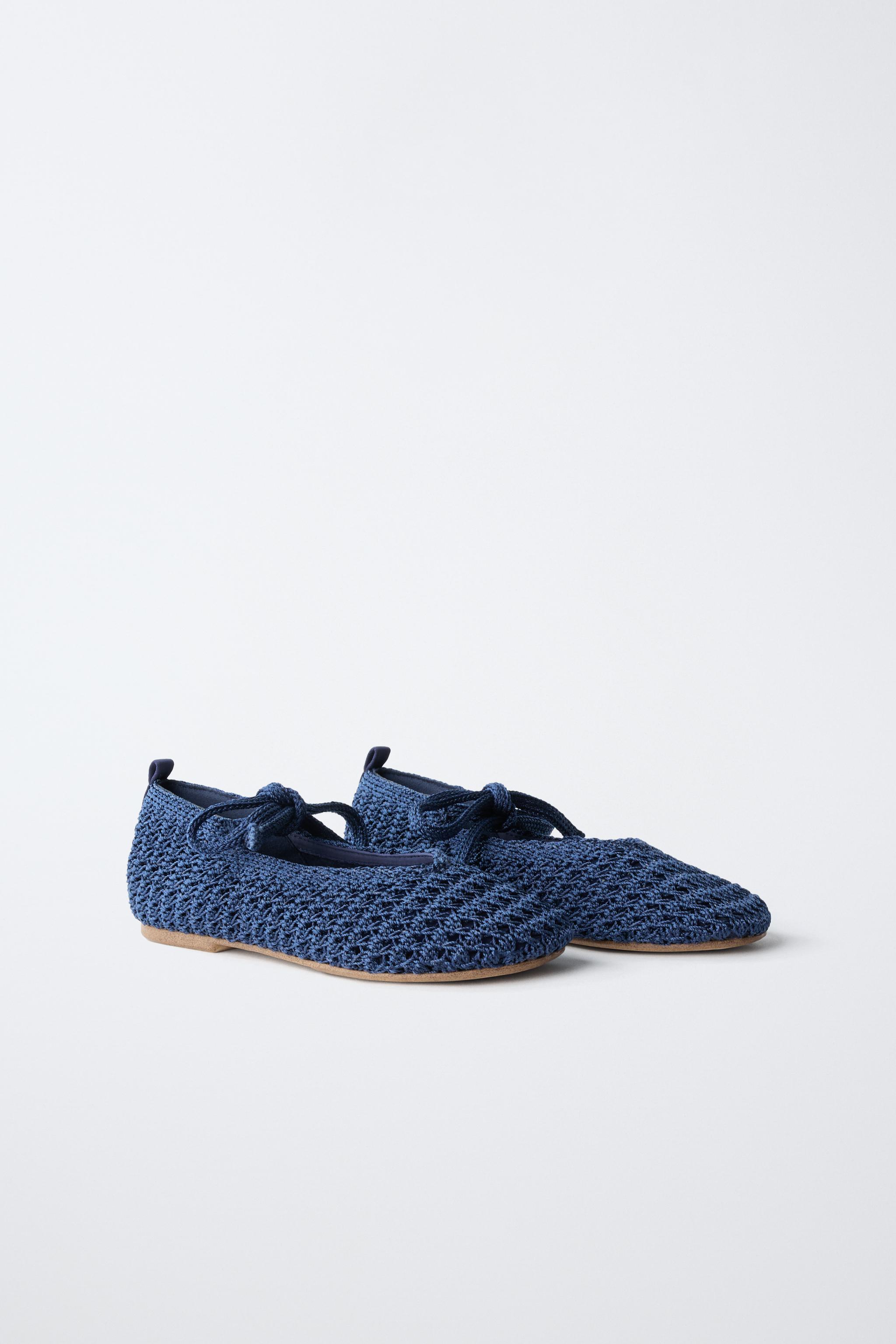 CROCHET BOW BALLET FLATS