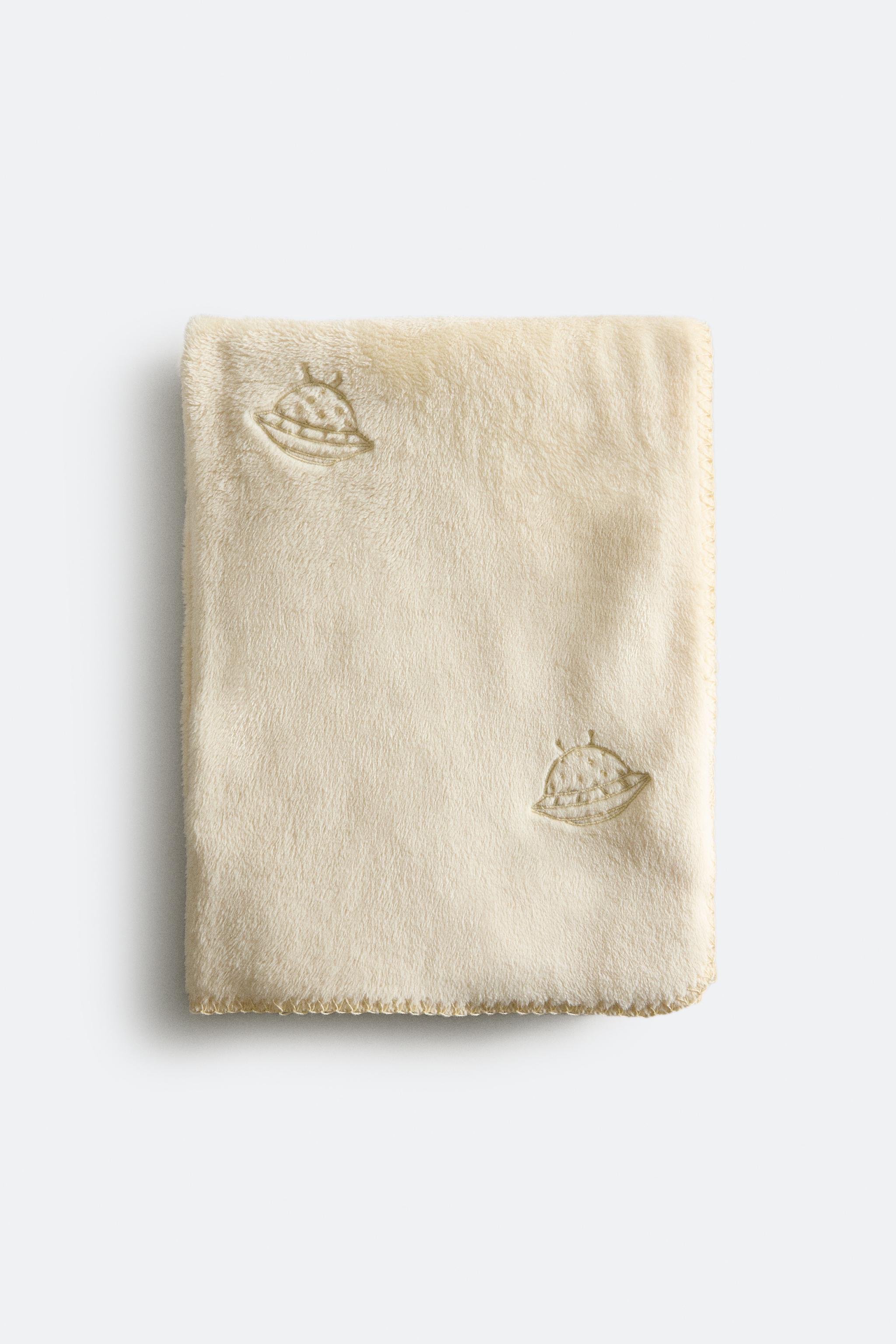 ZARA 　ゴールド＆ベージュ ニットブランケット ZARA HOME ゴールド＆ベージュ ニットブランケット ZARA