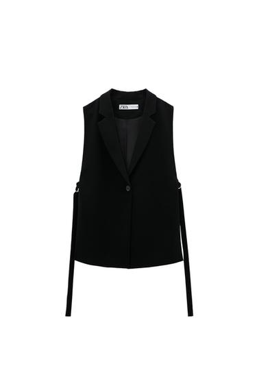 VEST WITH SLITS