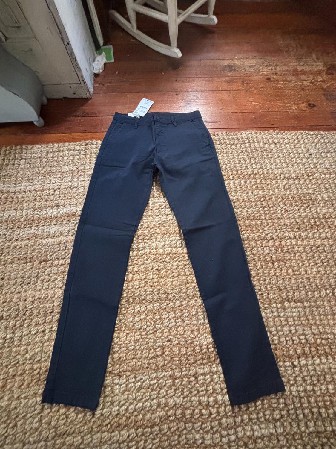 CHINO PANTS