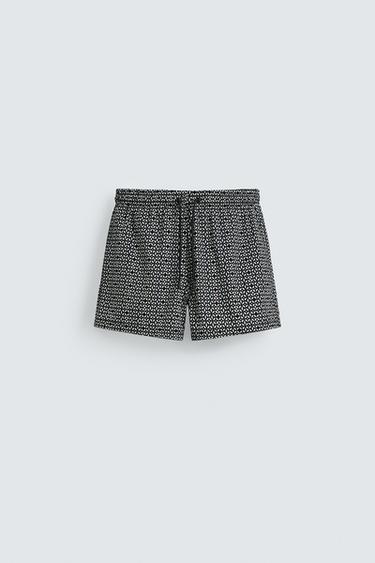 GEOMETRIC PRINT SHORT SWIMMING TRUNKS - Black by Zara