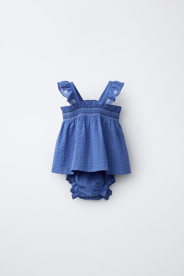 CONJUNTO BLUSA Y BRAGUITA TEXTURA FLORES BORDADAS - Azulón de Zara - Imagen 0